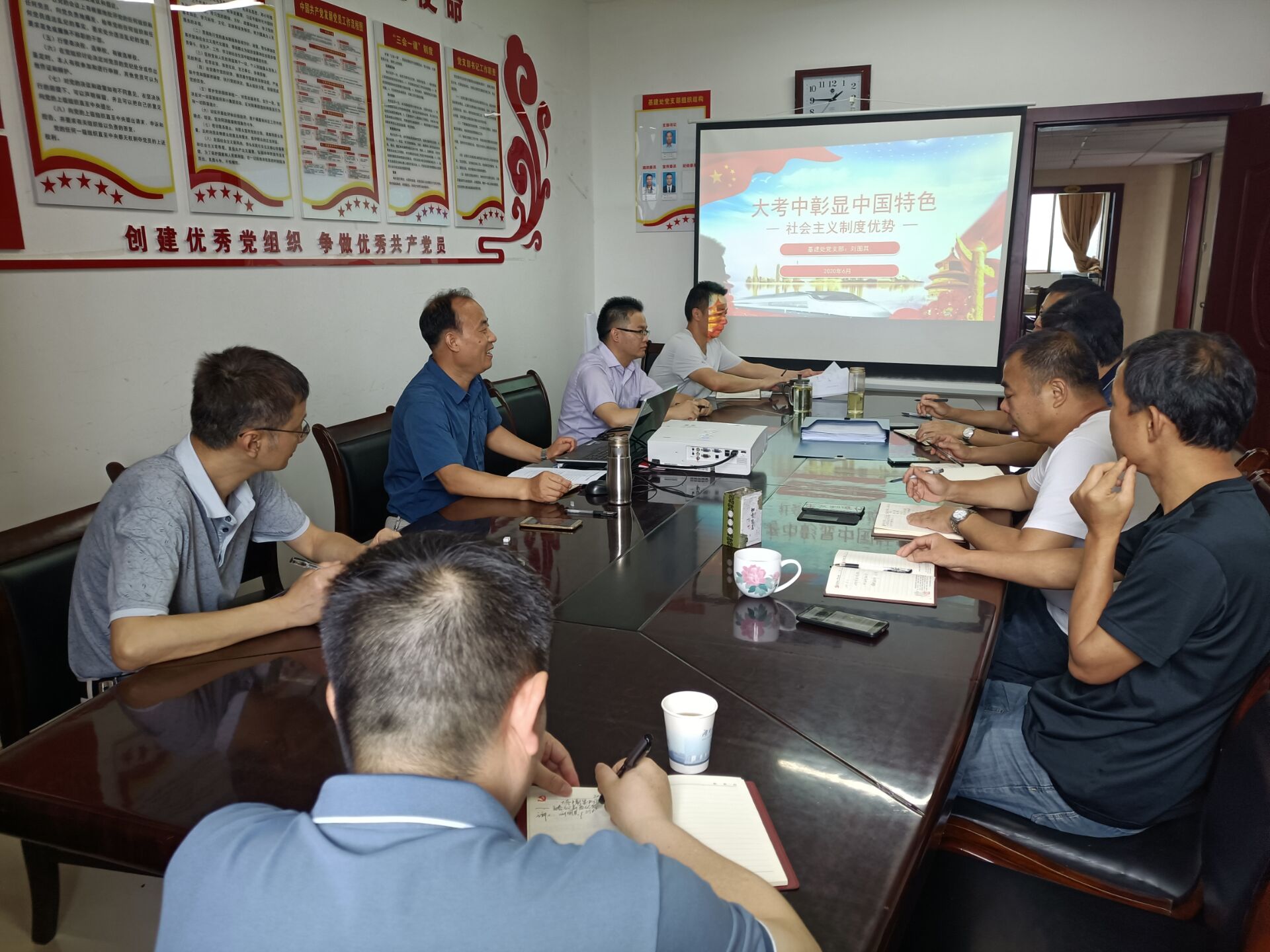 ebd939d65f4945fba5f83bc75a16eb84.jpg bevictor伟德官网